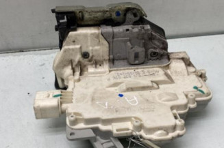 Serrure avant droit AUDI A4 3