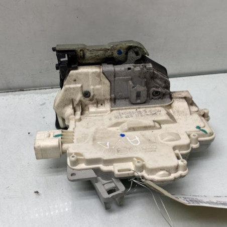 Serrure avant droit AUDI A4 3