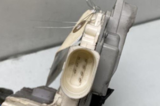 Serrure avant droit AUDI A4 3