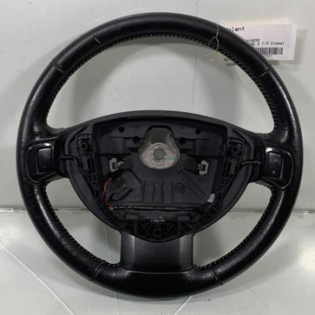 Volant DACIA DUSTER 1 Photo n°1