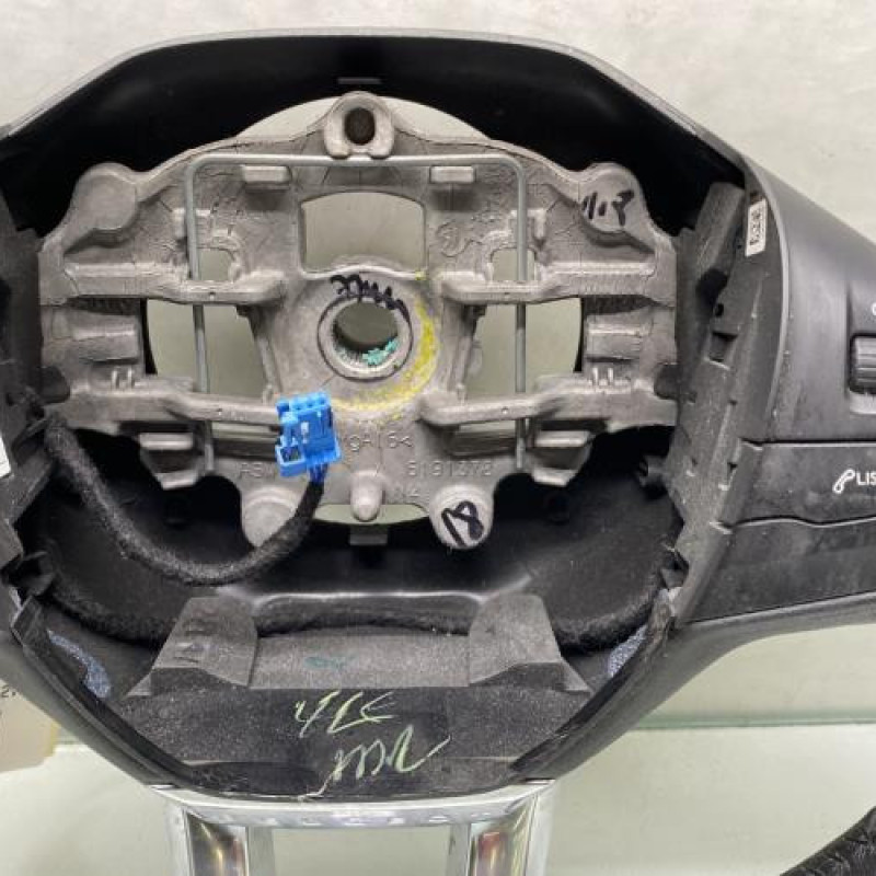 Volant PEUGEOT 2008 1 Photo n°2