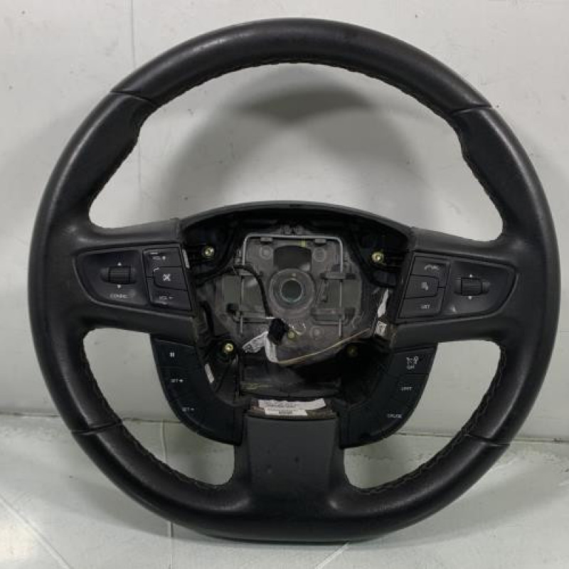 Volant PEUGEOT 508 1 SW Photo n°1
