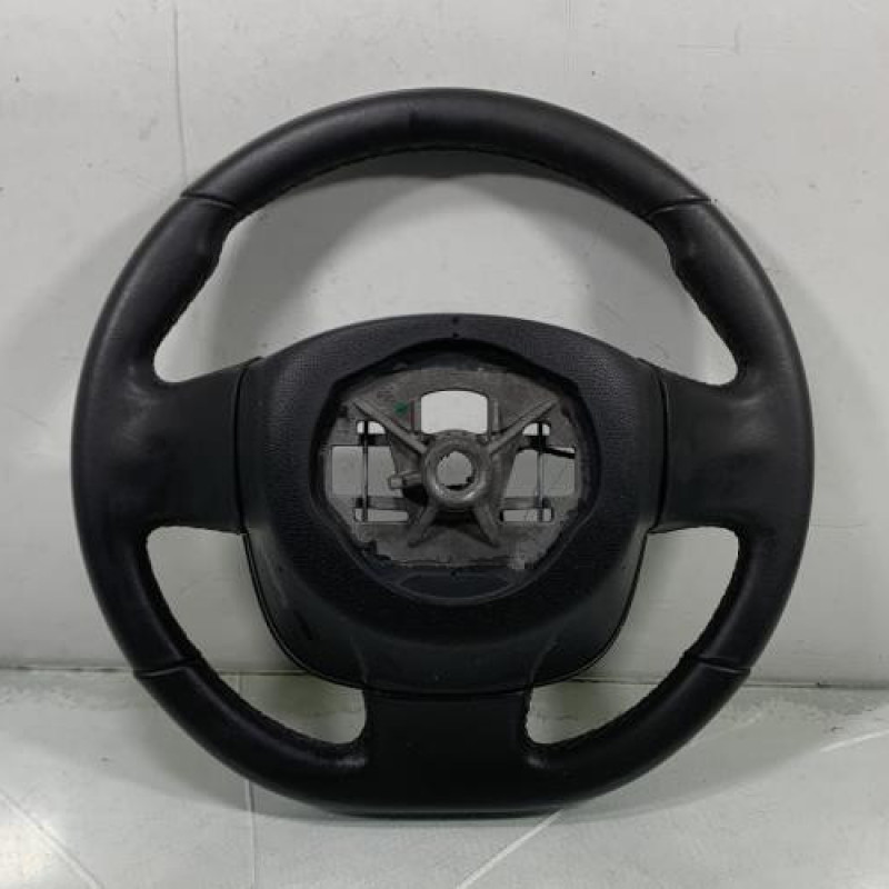 Volant PEUGEOT 508 1 SW Photo n°3