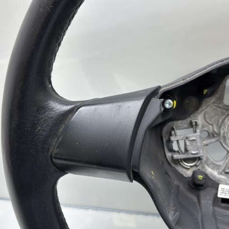 Volant VOLKSWAGEN POLO 5 Photo n°4