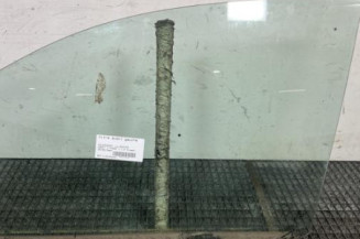 Vitre avant gauche VOLKSWAGEN CADDY 3 Photo n°1