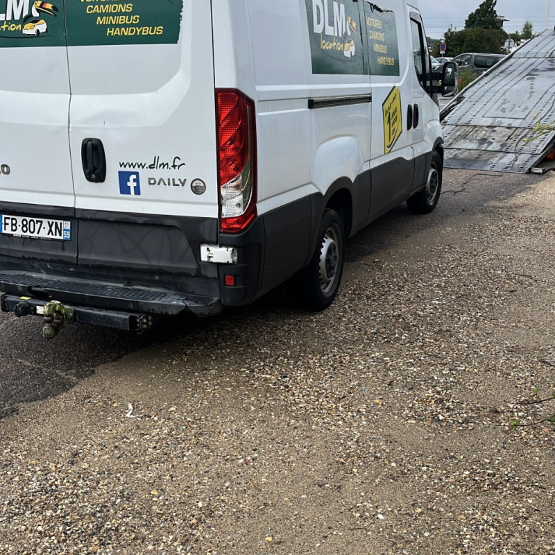 IVECO DAILY 6 PHASE 1 35-S14 2.3D - 16V TURBO Photo n°3