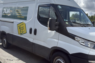 IVECO DAILY 6 PHASE 1 35-S14 2.3D - 16V TURBO