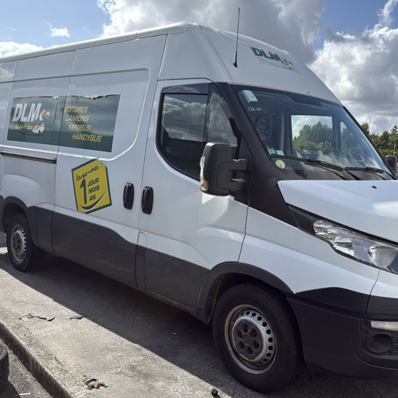 IVECO DAILY 6 PHASE 1 35-S14 2.3D - 16V TURBO Photo n°13