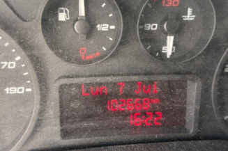 IVECO DAILY 6 PHASE 1 35-S14 2.3D - 16V TURBO