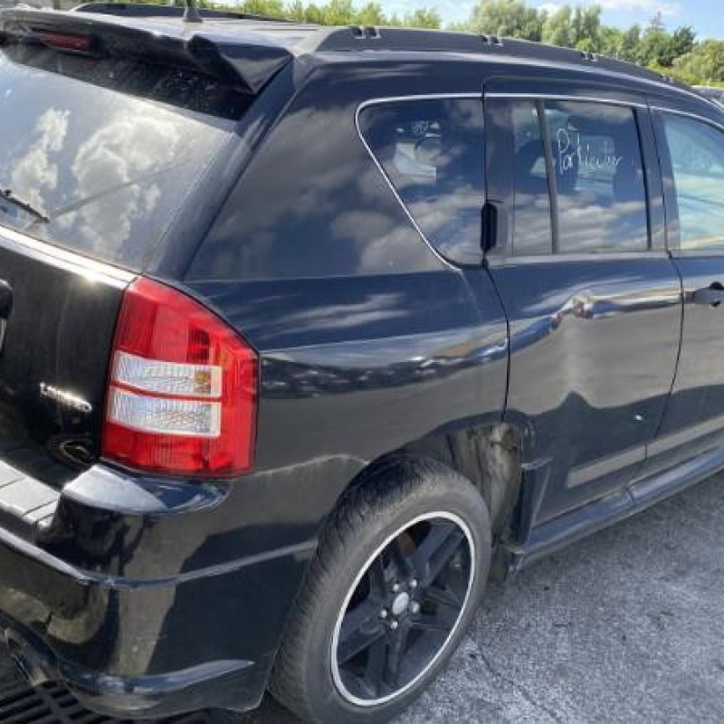 JEEP COMPASS 1 PHASE 1 2.0 CRD - 16V TURBO 4X4 Photo n°2