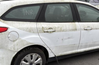 Optique avant principal droit (feux)(phare) FORD FOCUS 3