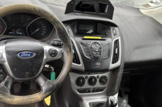 Optique avant principal droit (feux)(phare) FORD FOCUS 3