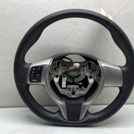 Volant TOYOTA YARIS 3 Photo n°1