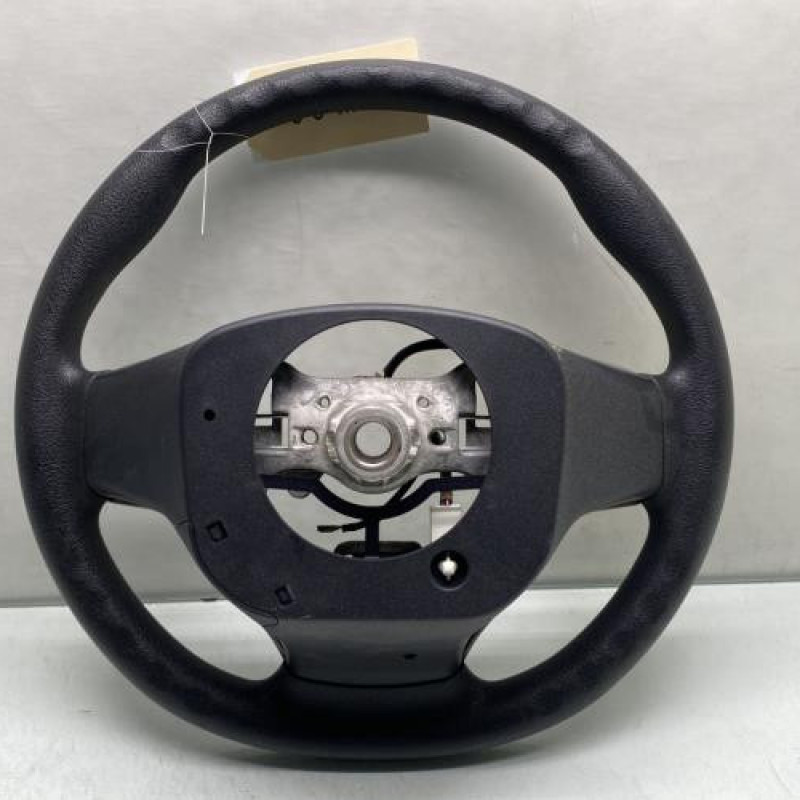 Volant TOYOTA YARIS 3 Photo n°3