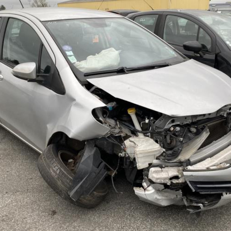 Volant TOYOTA YARIS 3 Photo n°6