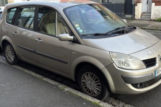 Aile avant gauche RENAULT GRAND SCENIC 2