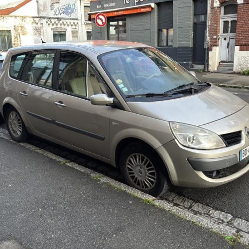 Aile avant gauche RENAULT GRAND SCENIC 2 Photo n°6