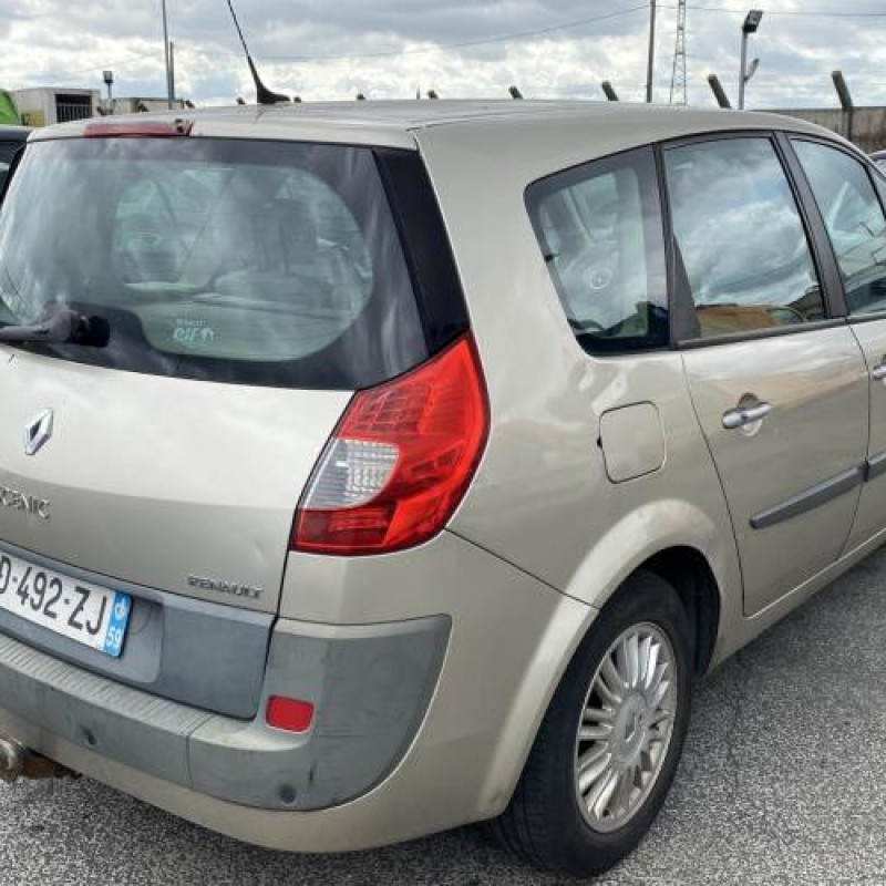 Aile avant gauche RENAULT GRAND SCENIC 2 Photo n°17