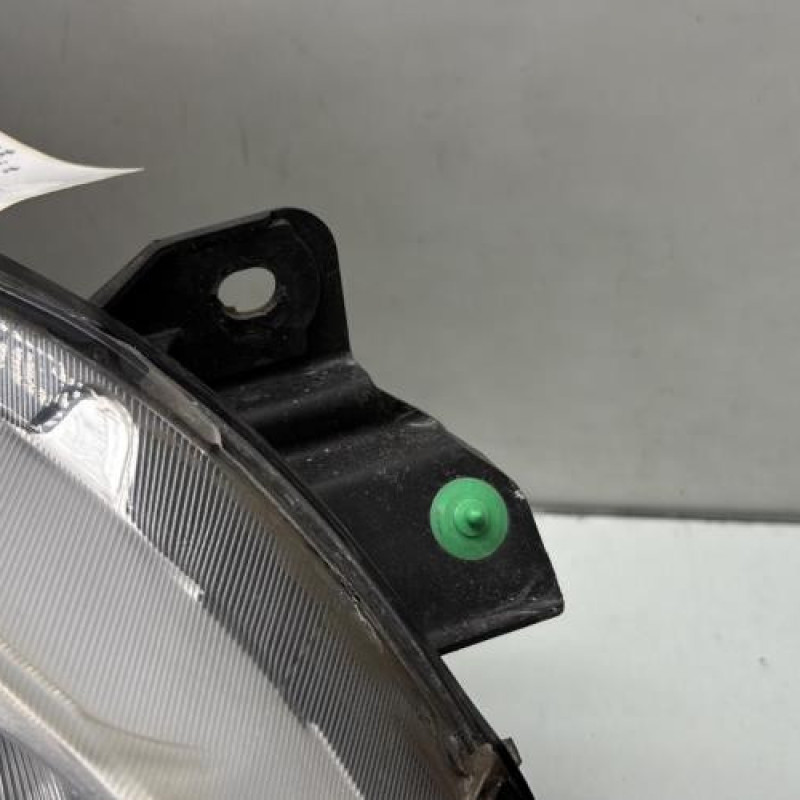 Optique avant principal droit (feux)(phare) RENAULT CLIO 3 Photo n°3