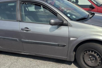 Aile avant gauche RENAULT MEGANE 2