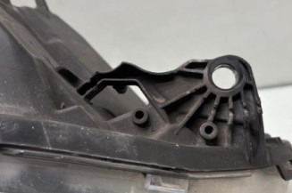 Optique avant principal droit (feux)(phare) PEUGEOT 208 1