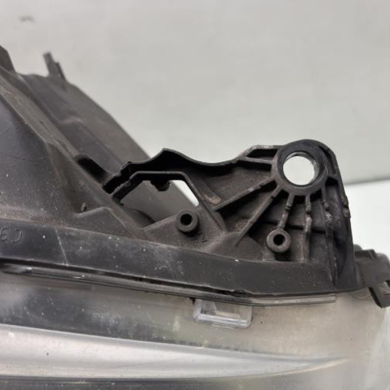 Optique avant principal droit (feux)(phare) PEUGEOT 208 1 Photo n°3