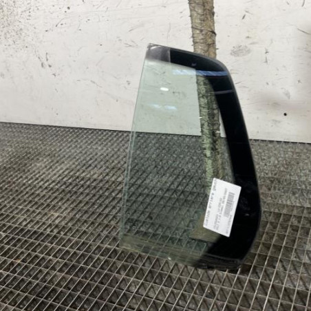 Custode arriere gauche (porte) VOLKSWAGEN GOLF 5