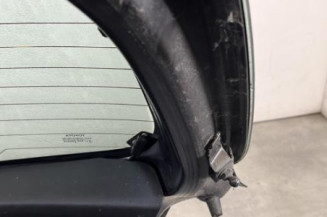 Malle/Hayon arriere TOYOTA YARIS 2