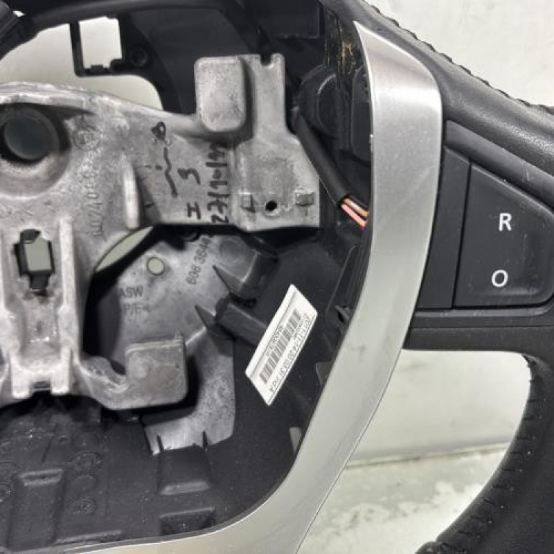 Volant RENAULT LAGUNA 3 Photo n°3