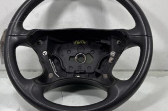 Volant MERCEDES CLASSE CLK 209 Photo n°1