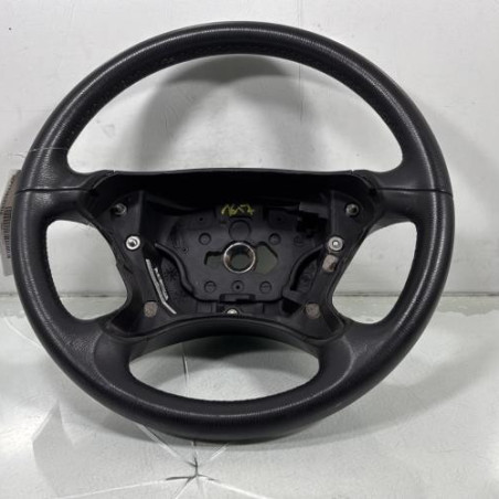 Volant MERCEDES CLASSE CLK 209 Photo n°1