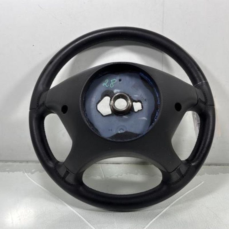 Volant MERCEDES CLASSE CLK 209 Photo n°5