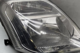 Optique avant principal droit (feux)(phare) CITROEN C2 Photo n°1