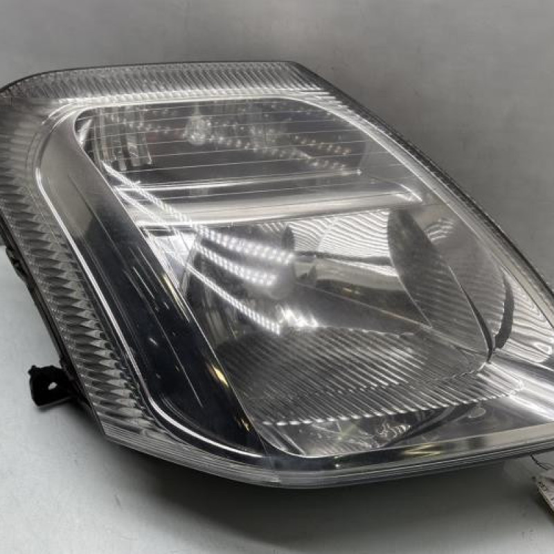 Optique avant principal droit (feux)(phare) CITROEN C2 Photo n°1