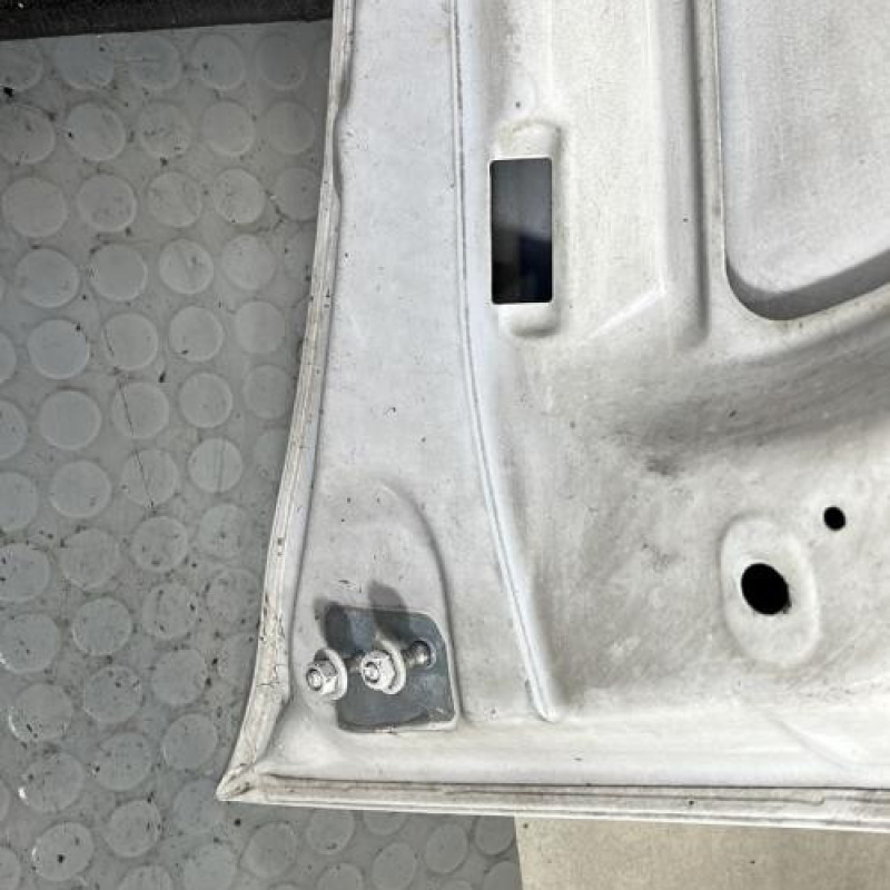 Capot RENAULT KANGOO 2 Photo n°8