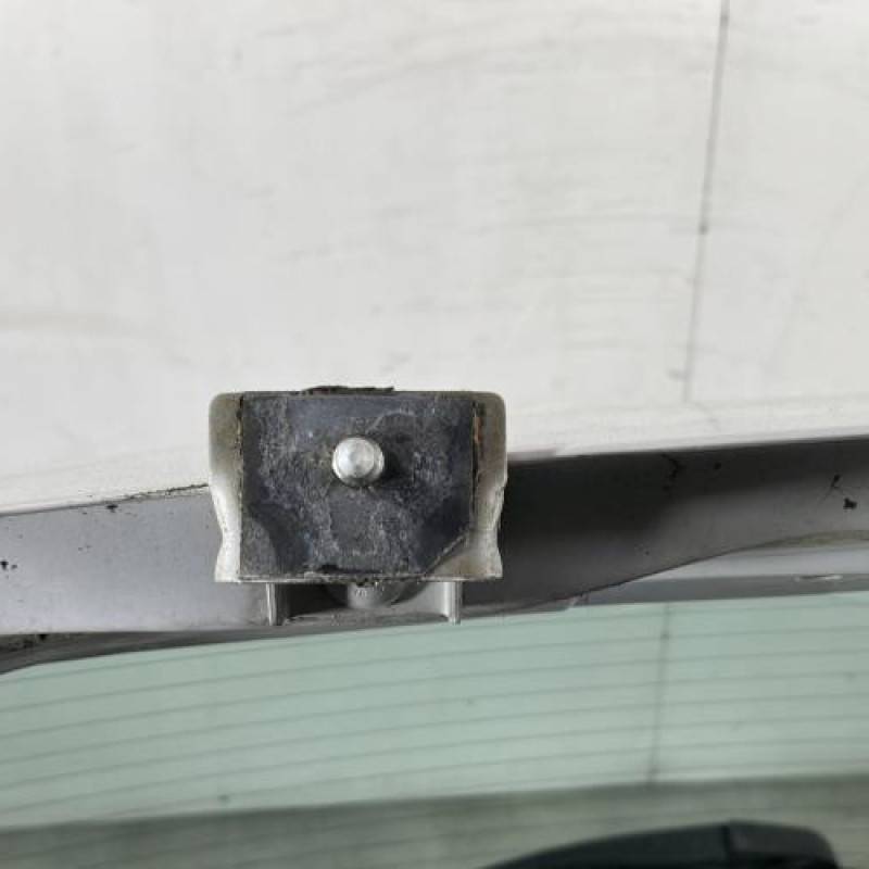 Malle/Hayon arriere CITROEN C3 1 Photo n°7