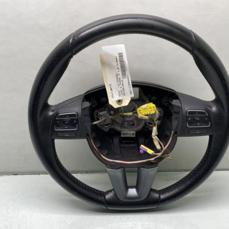 Volant SEAT LEON 2 Photo n°1