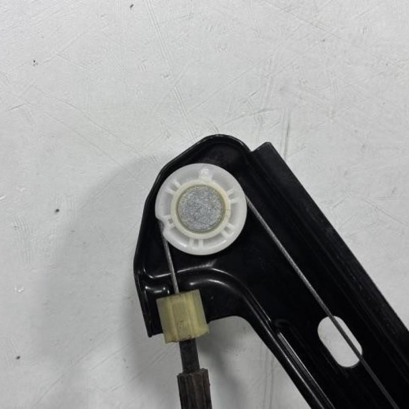 Leve vitre electrique arriere gauche VOLKSWAGEN GOLF 7 Photo n°2