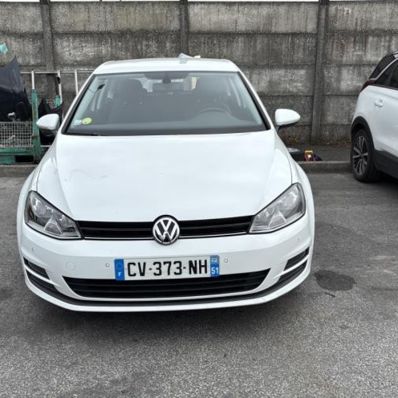 Reservoir essence VOLKSWAGEN GOLF 7 Photo n°1