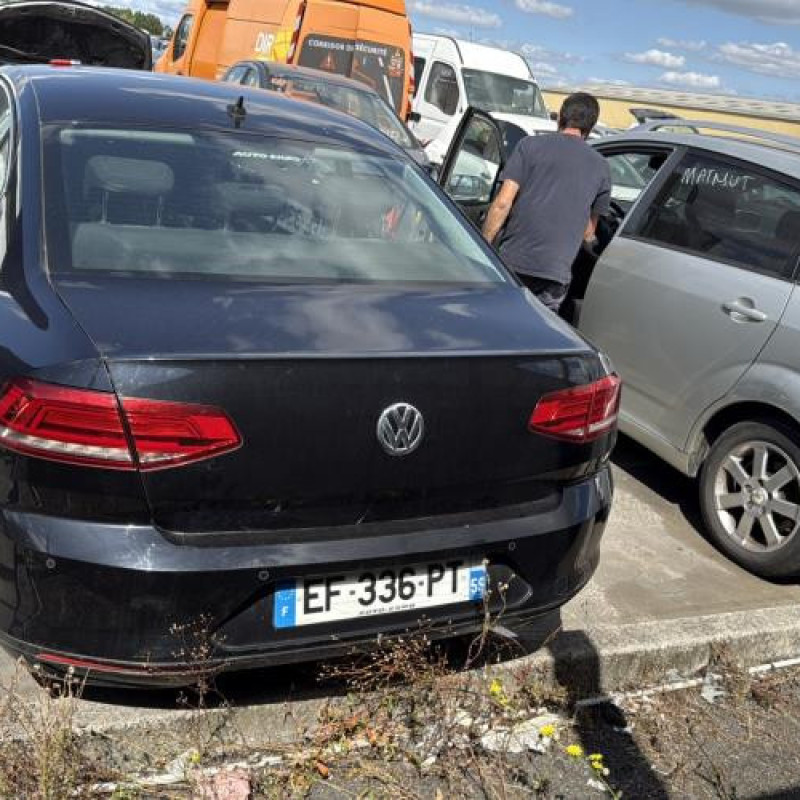 Vase de lave glace VOLKSWAGEN PASSAT 7 Photo n°11