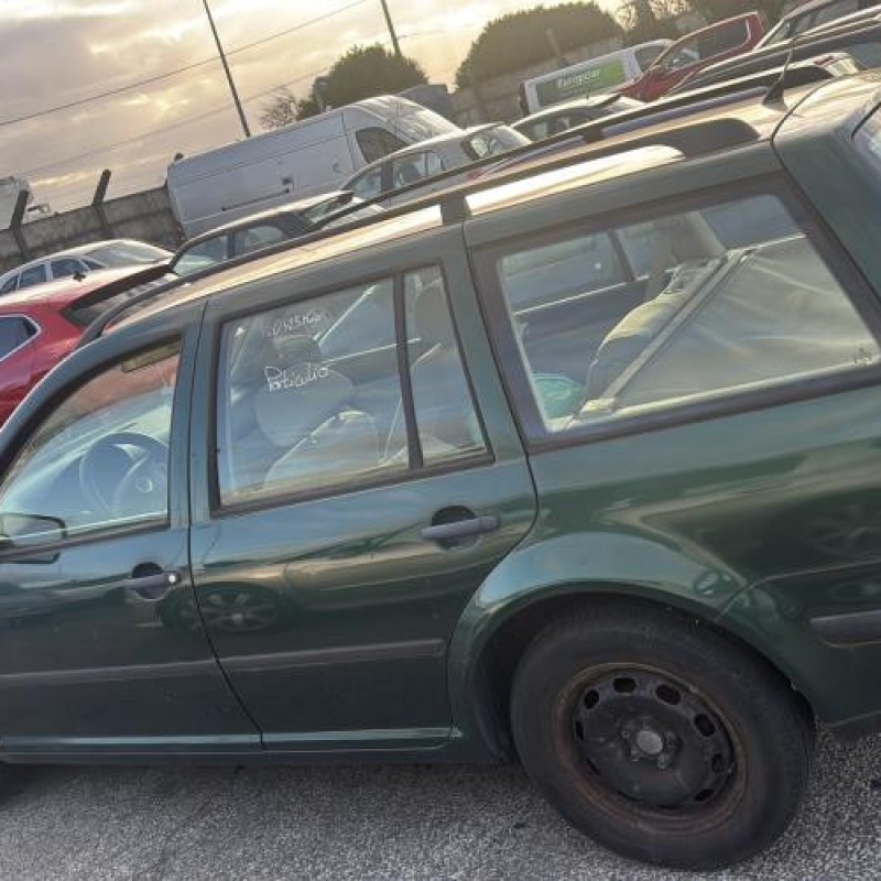 Levier de vitesses VOLKSWAGEN GOLF 4 Photo n°17