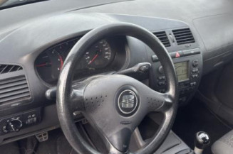 Levier de vitesses SEAT CORDOBA 1