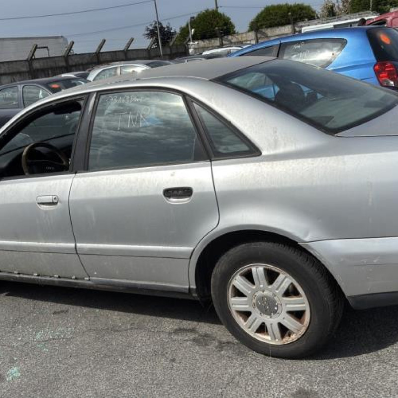 Etrier arriere droit (freinage) AUDI A4 1 Photo n°7