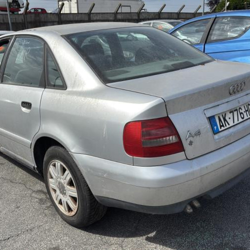 Etrier arriere gauche (freinage) AUDI A4 1 Photo n°4