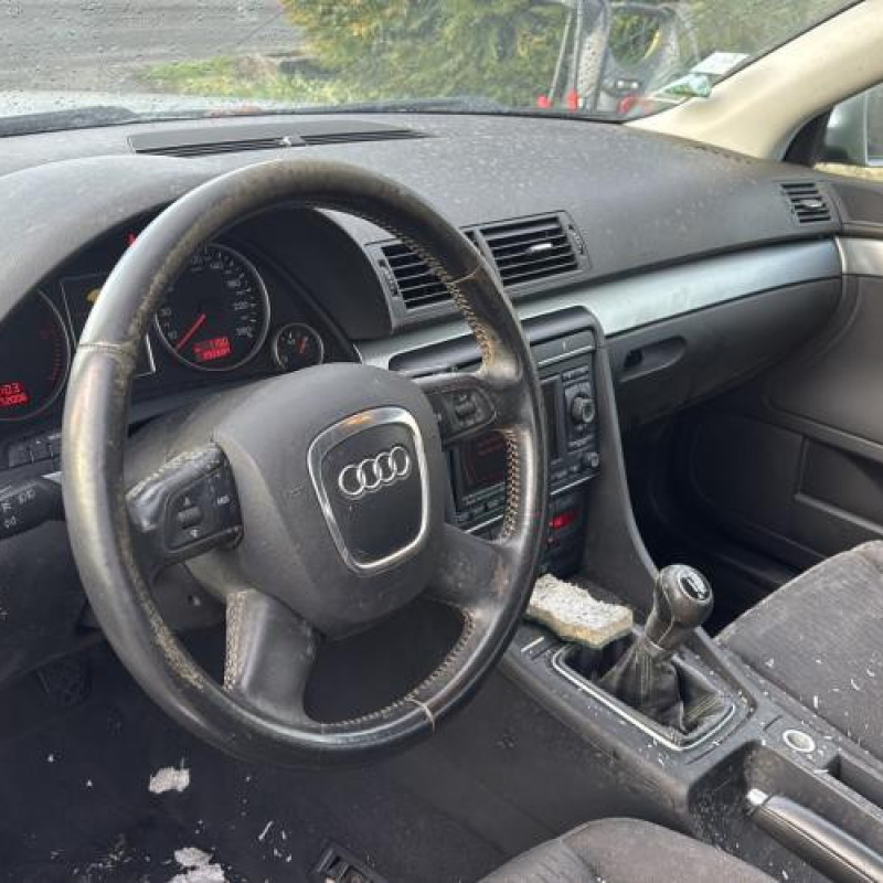 Etrier arriere droit (freinage) AUDI A4 2 Photo n°12