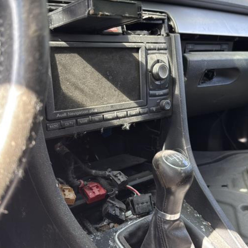 Etrier arriere droit (freinage) AUDI A4 2 Photo n°8