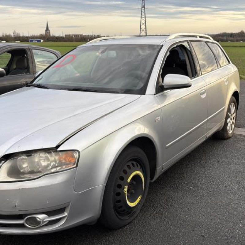 Etrier arriere gauche (freinage) AUDI A4 2 Photo n°1