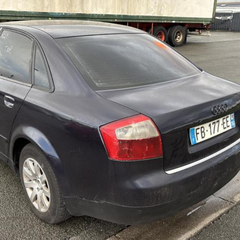 Etrier arriere droit (freinage) AUDI A4 2 Photo n°4