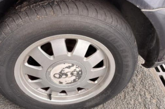 Etrier arriere droit (freinage) AUDI A4 1