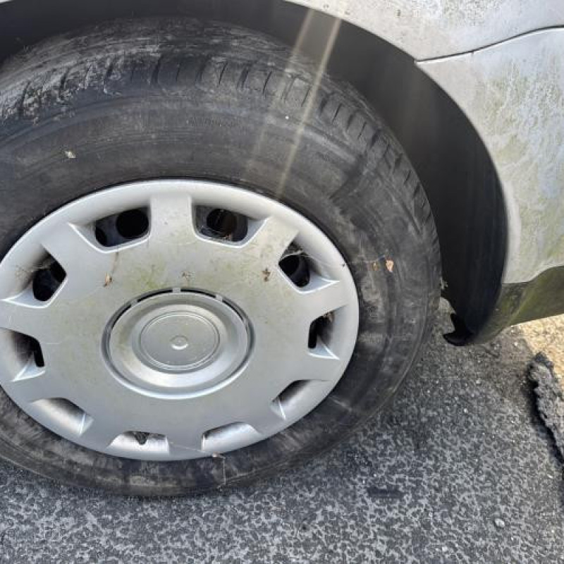 Feu arriere principal droit (feux) VOLKSWAGEN PASSAT 4 Photo n°16